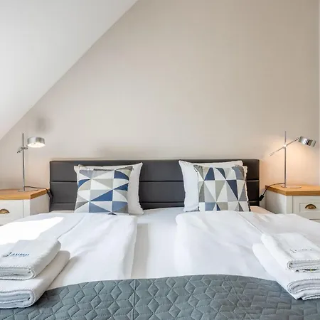 Helle Bianco 49 By Interhome *